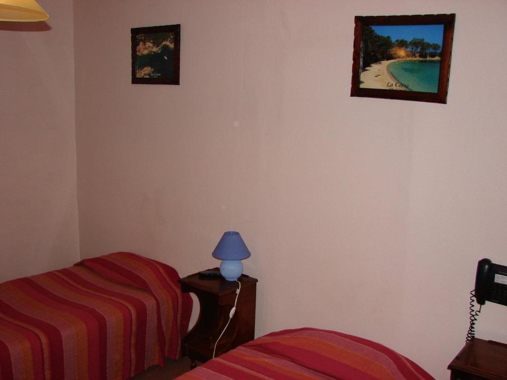 De Lyon Hotel *